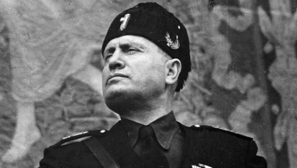 Lid Europese CD&V-fractie: ‘Benito Mussolini zou problemen van Italië in twee maanden oplossen’