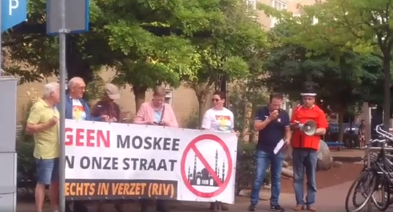 [VIDEO] Actie Rechts in Verzet tegen Jihad-moskee Amsterdam