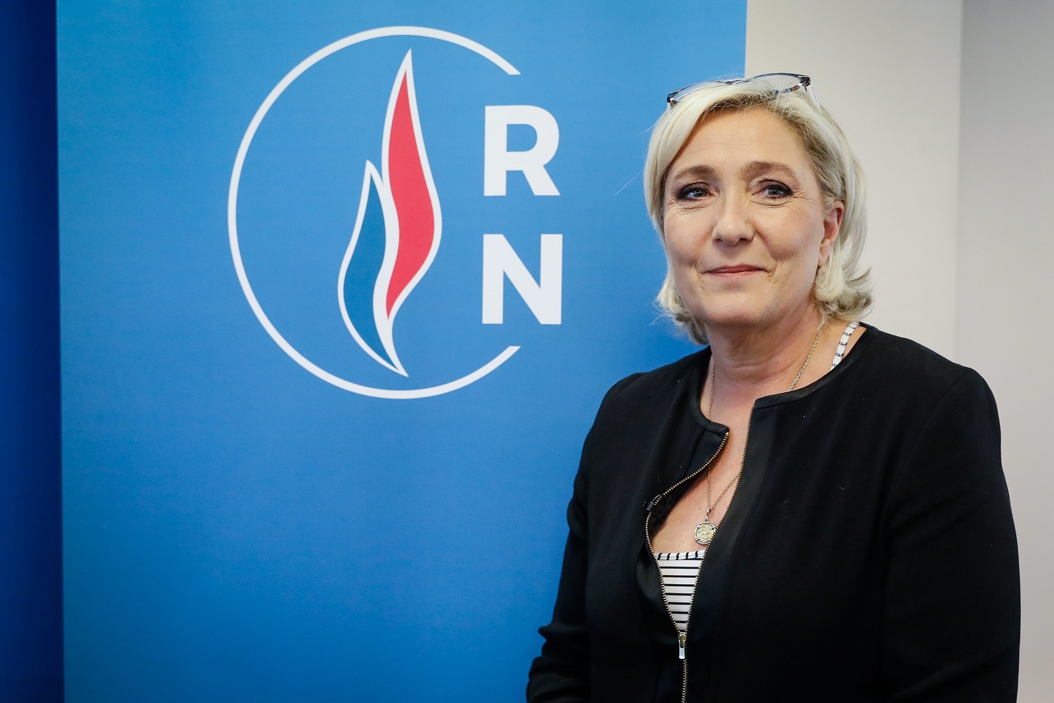 Verkiezingen Frankrijk: Marine Le Pen tegen Emmanuel Macron voor presidentschap in tweede ronde