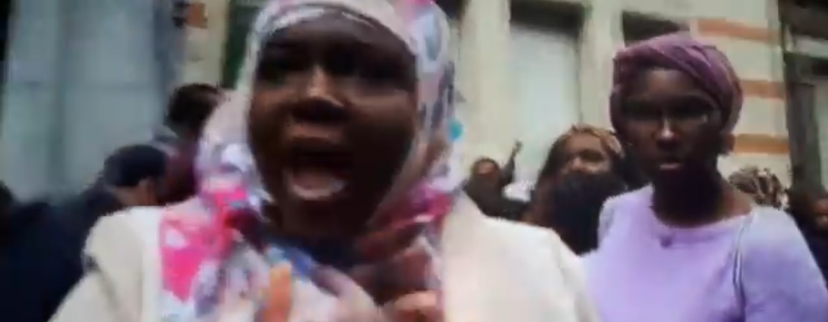 (VIDEO) Allochtone massahysterie aan kleuterschool Schaarbeek: de beelden