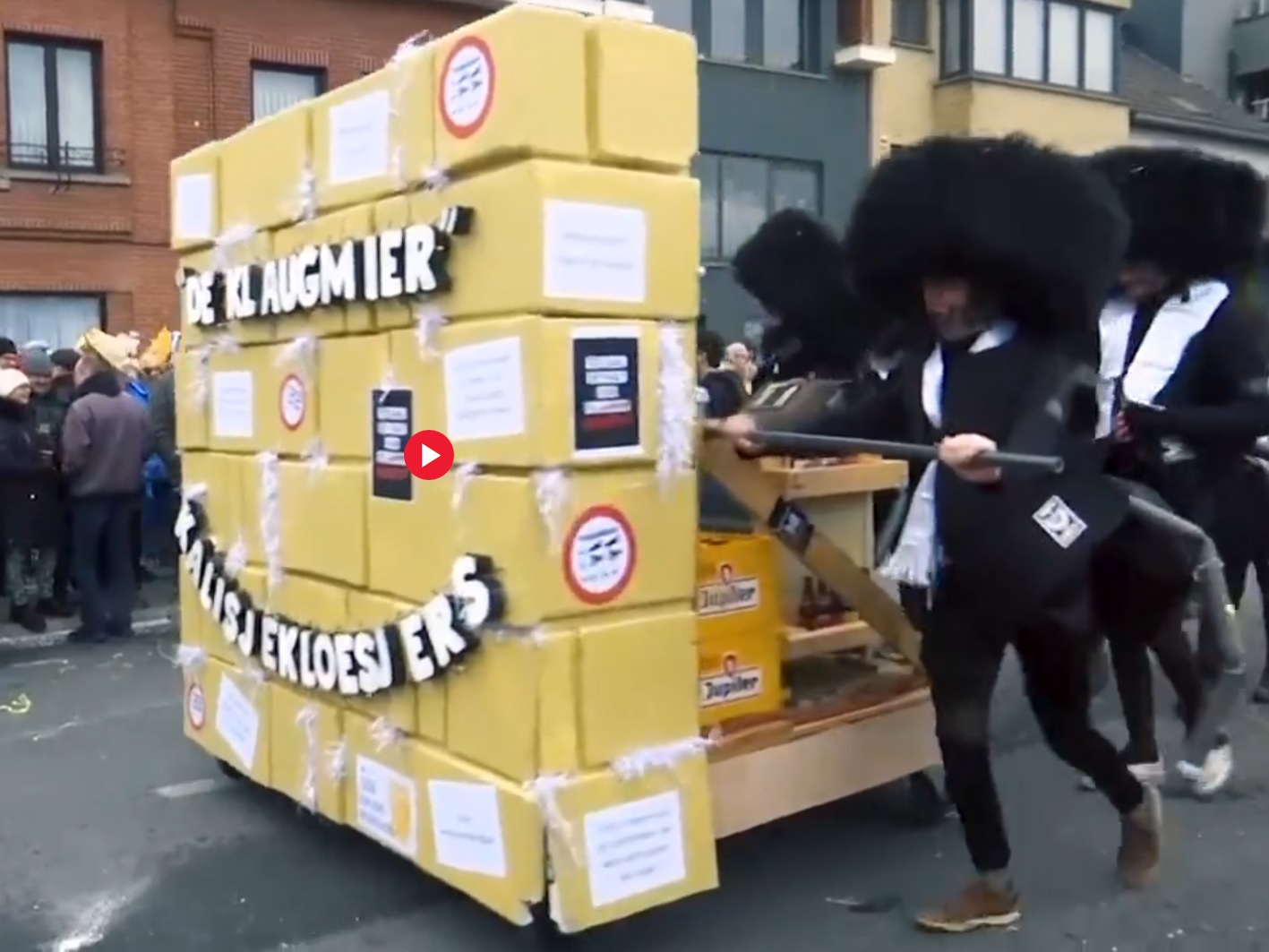 Joodse nep-premier Wilmes steunt Joodse eis tot censuur tegen Aalst Carnaval