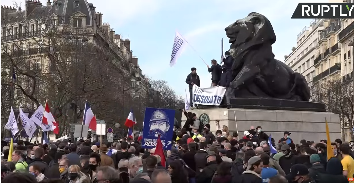 Betoging Génération identitaire in Parijs