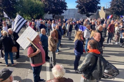 Bevolking van Bretoens stadje Callac zegt ‘njet’ tegen opvang 100 Afrikanen: ‘Neen aan de omvolking’