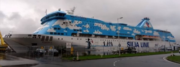 Amsterdam: Nieuwe migranten in weelde ondergebracht op cruiseschip