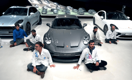 Klimaat’rebel’ op skivakantie tijdens onderzoek politie